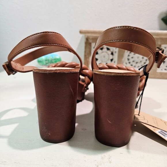 Madden NYC Women Sz 8 Braided Cognac Platform Heels Strap Sandals Casual Dress - Picture 7 of 11